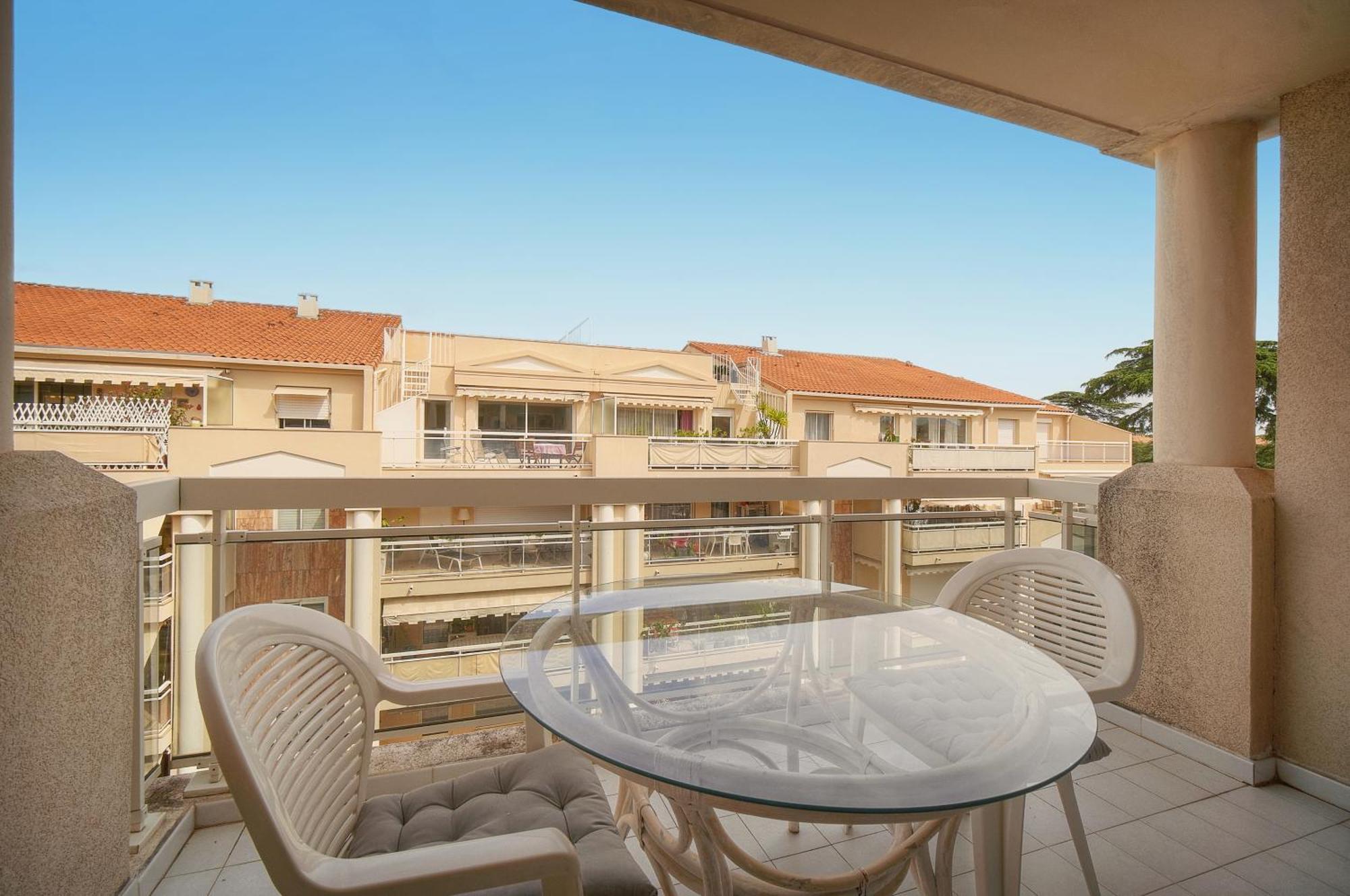Frgk "Gallieni Terrasse Au Calme" Cannes Exteriör bild